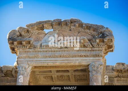 Selcuk, Izmir - Turquie. 25 novembre 2014. Bibliothèque de Celsus. La ville antique d'Éphèse à Selcuk, Izmir - Turquie. Banque D'Images