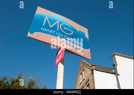 Martyn Gerrard agent immobilier à vendre Inscrivez-vous du West End à Londres, en Angleterre Banque D'Images