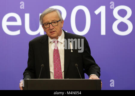 Sofia, Bulgarie - 12 janvier 2018 : Le Président de la Commission européenne, Jean-Claude Juncker parle aux médias lors de la cérémonie à partir de six mois de la Bulgarie Banque D'Images