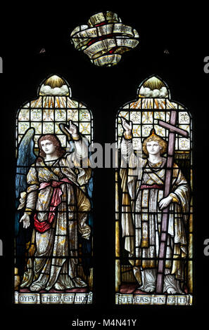 Espoir et foi vitrail, église de Saint-Jacques, Ramsden, Oxfordshire, England, UK Banque D'Images