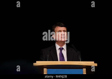 Birmingham, UK. Feb 17, 2018. Assemblée générale extraordinaire en vue d'un vote de non-cofindence dans Henry Bolton's leadership, nouveau chef intérimaire Batten Gerasrd Londonphotos donne crédit : discours/Alamy Live News Banque D'Images