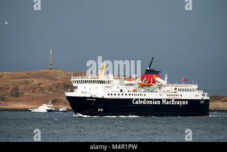 L'hôtel Caledonian MacBrayne ferry l'île de Mull navigue dans le port d'Oban sur son voyage de retour de Craignure, sur l'île de Mull, en Ecosse. Banque D'Images