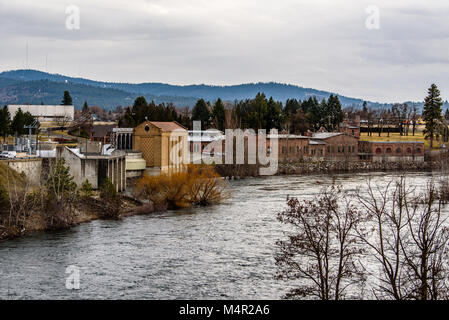 Barrage en amont de la Powerhouse-Spokane Washington Banque D'Images