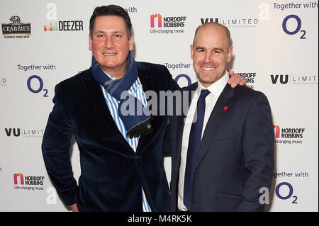 Des stars et les sportifs arrivent sur le tapis rouge pour le 2018 Nordoff Robbins Six Nations Championship Rugby diner. Avec : Tony Hadley, Charlie Hodgson Où : London, Royaume-Uni Quand : 17 Jan 2018 Credit : WENN Banque D'Images