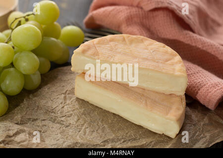 Fromage à forte odeur douce française Munster d'Alsace close up Banque D'Images
