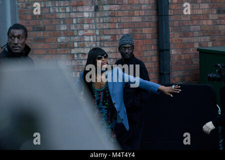 Ancien militant anti-fourrure (pour PETA) Naiomi Campbell arrive à Burberry London Fashion Week show entre de grandes manifestations anti-fourrure Crédit : John Clarke/Alamy Live News Banque D'Images