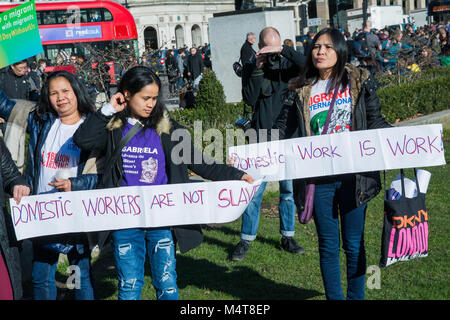 Londres, Royaume-Uni. 17 février 2018. J'ai jour sans nous en 2018. Journée nationale d'action. Célébrer les migrants, et de la migration à la place du Parlement. Crédit : Steve Bell/Alamy Live News. Banque D'Images