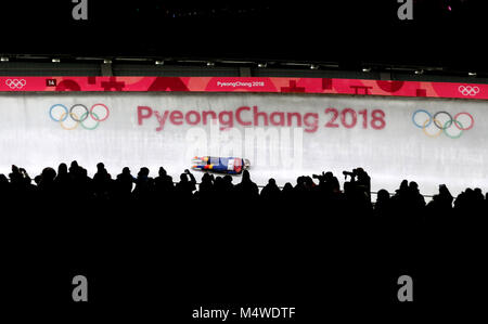 Maria Marinela Mazilu en Roumanie dans le Skeleton féminin Heat 3 au Centre de glissement Alpensia au Centre de glissement Alpensia pendant le huitième jour des Jeux Olympiques d'hiver de PyeongChang 2018 en Corée du Sud. APPUYEZ SUR ASSOCIATION photo. Date de la photo: Samedi 17 février 2018. Voir l'histoire de l'AP OLYMPICS Skeleton. Le crédit photo devrait se lire comme suit : David Davies/PA Wire. Banque D'Images