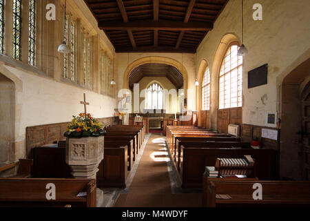 Intérieur de l'église All Saints, Weston sur Avon, un 15e siècle principalement 1 e année énumérés C de e église près de Stratford Upon Avon. Banque D'Images