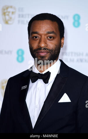 Chiwetel Ejiofor dans la salle de presse à l'EE British Academy Film Awards s'est tenue au Royal Albert Hall, Kensington Gore, Kensington, Londres. Banque D'Images