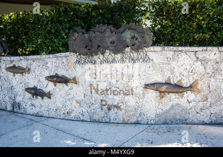 Parc national Biscayne englobe les récifs coralliens, les îles et les mangroves du littoral dans le nord de la Floride. Ses récifs et d'îles sont accessib Banque D'Images