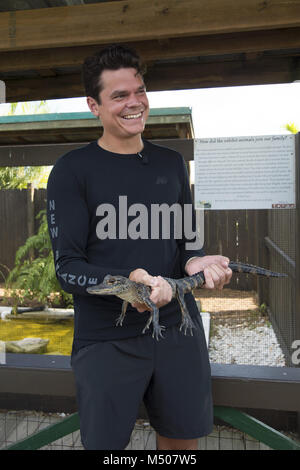 Delray Beach, FL, USA. Feb 18, 2018. Weston, Floride - 18 février : Milos Raonic (CAN) prend un voyage à l'Sawgrass Recreational Park avant de jouer à l'ATP Champions Tour 2018 tenue à l'Delray Beach Tennis Center à Delray Beach, FL. Crédit : Andrew Patron/Zuma Wire Crédit : Andrew Patron/ZUMA/Alamy Fil Live News Banque D'Images