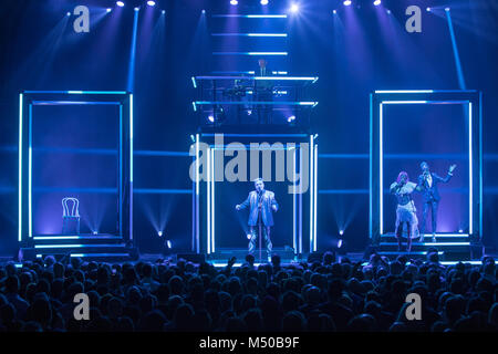 Brighton, UK. Feb 19, 2018. Andy Bell et Vince Clarke, d'effacement, de l'exécution du Brighton Dome, England Crédit : Jason Richardson/Alamy Live News Banque D'Images