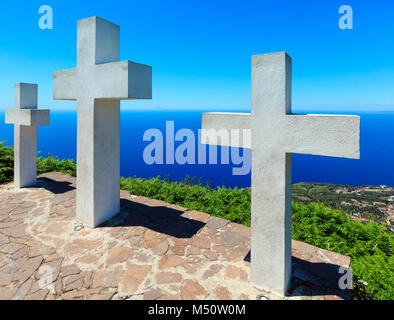 Trois croix sur Saint Elia mont haut. Banque D'Images