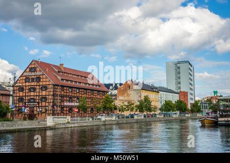 Brda et bâtiments historiques à Bydgoszcz Banque D'Images