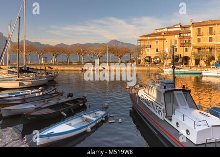 Torri de benaco marina lac de garde italie Banque D'Images