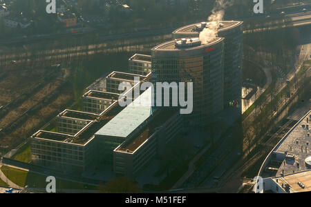 Vue aérienne, quartier général de gaz EON à rétroéclairage, Essen, Ruhr, Nordrhein-Westfalen, Allemagne, Europe, Essen, Ruhr, Nordrhein-Westfalen, Allemagne, Europe, Banque D'Images