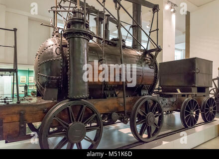 Puffing Billy, la plus ancienne locomotive à vapeur, construite par William Hedley c.1814, le Science Museum, Londres Banque D'Images