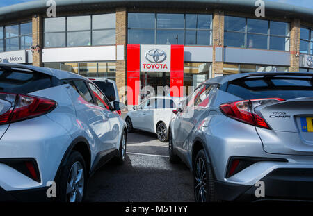 Currie Motors Toyota showroom sur la Great West Road, Brentford, Middlesex, Royaume-Uni Banque D'Images