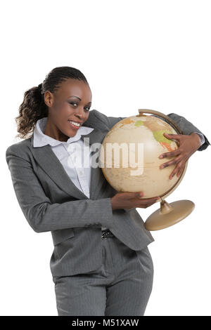 African business woman holding globe isolé sur fond blanc Banque D'Images