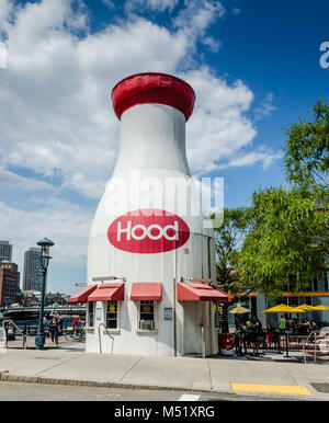 La bouteille de lait du capot est un snack shop situé sur la bouteille de lait du capot en face de Plaza Boston Children's Museum. Il a été situé sur ce spot sinc Banque D'Images