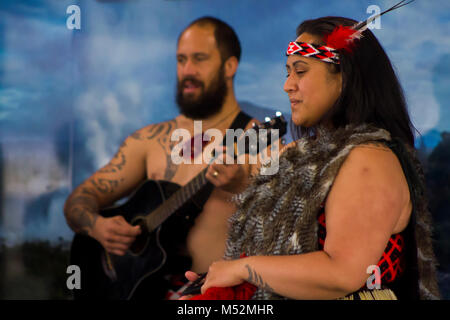Danse traditionnelle Maori haka Banque D'Images