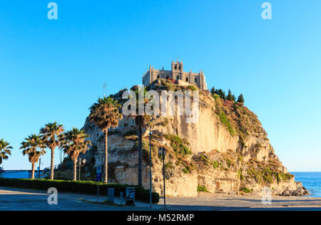 L'île de Santa Maria - Tropea, Calabre, Italie Banque D'Images