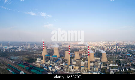 Vue panoramique d'une centrale thermique Banque D'Images