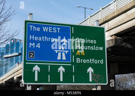 L'A4/M4 Chiswick Flyover dans l'ouest de Londres, Royaume-Uni Banque D'Images