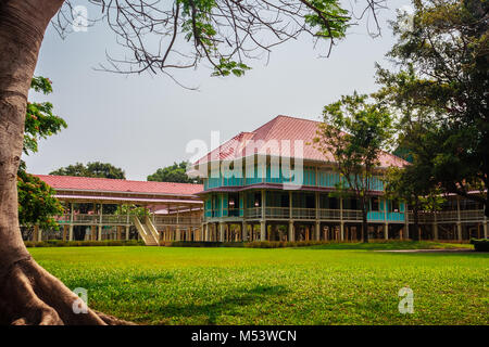 Belle architecture af Palais de Mrigadayavan, une ancienne résidence royale et une attraction touristique à Cha Am, Thaïlande Province Phetchaburi. Banque D'Images