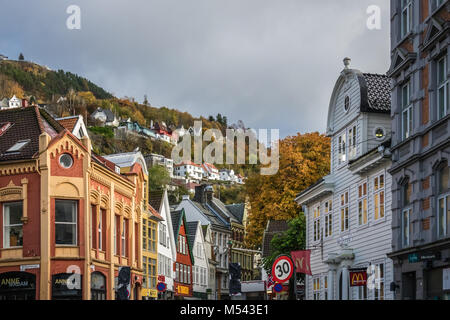 Centre-ville de Bergen à l'automne Banque D'Images