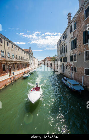 Un magnifique bateau dans la belle ville de Venise, Murano, Burano, venisia, Italie, Europe Banque D'Images