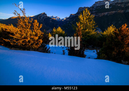 Añisclo canyon (Huesca) Espagne, Pyrinees montagnes, l'hiver Banque D'Images