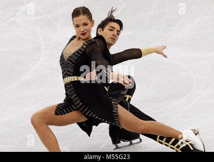 Gangneung, Corée du Sud. Feb 20, 2018. Les patineurs artistiques d'Alisa Agafonova et Alper Ucar de Turquie en compétition en patinage artistique danse sur glace danse libre au Jeux Olympiques d'hiver de PyeongChang 2018 à Gangneung Ice Arena le mardi 20 février 2018. Crédit : Paul Kitagaki Jr./ZUMA/Alamy Fil Live News Banque D'Images
