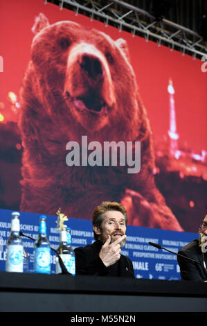 Willem Dafoe au cours de la conférence de presse de l'Ours d'or d'honneur à la 68e Festival International du Film de Berlin Berlinale 2018 / à l'hôtel Grand Hyatt le 20 février 2018 à Berlin, Allemagne. Banque D'Images