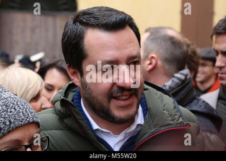 Modène, Italie. 20 Février, 2018. Matteo Salvini, politique publique de la Lega Nord conférence Crédit : Fabrizio annovi/Alamy Live News Banque D'Images