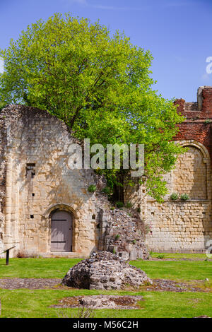 Ruines de St Augustine's Abbey, le plus ancien monastère bénédictin à Canterbury, Kent le Sud de l'Angleterre, Royaume-Uni. Site du patrimoine mondial de l'UNESCO Banque D'Images