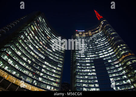 Milan, 24 décembre 2015 - 'gratte-ciel emblématique Tour'Unicredit dans le quartier moderne de Milan, près de la gare Garibaldi Banque D'Images