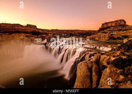 Shoshone Falls au coucher du soleil à Twin Falls, Idaho Banque D'Images