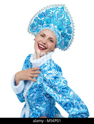 Jeune Fille de neige. Portrait d'hiver d'une belle jeune femme souriante.Photo sur un fond blanc Banque D'Images