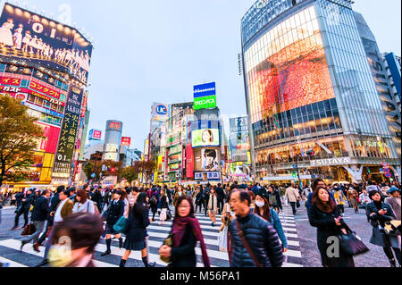 Croisement de Shibuya Tokyo Japon Hachiko Square Banque D'Images