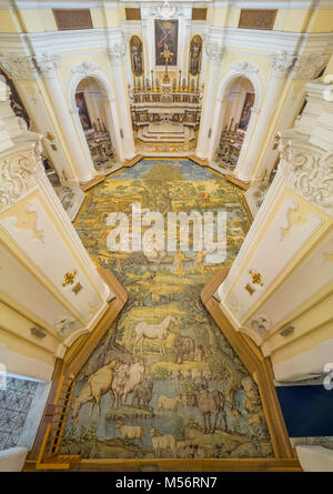 Plancher de nef en céramique peinte à la main de l'église Saint Michel à Anacapri, sur l'île de Capri. Italie. Banque D'Images