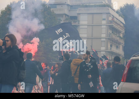 Rome, Italie, 4 novembre 2017. Démonstration d'un mouvement politique appelé "Forza Nuova" tenu à Rome dans la zone d'euros le 04 novembre 2017. Rome, Itali Banque D'Images