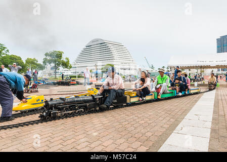 Ride sur modèles réduits de trains, de Meriken Park, Kobe, Japon Banque D'Images