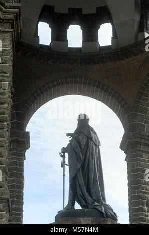 88 mètres de hauteur le Kaiser Wilhelm Denkmal (Empereur) 1892-1896 William monument conçu par Bruno Schmitz et Kaspar von Zumbusch à honneur Wilchelm I, la Banque D'Images