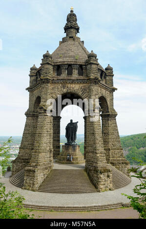 88 mètres de hauteur le Kaiser Wilhelm Denkmal (Empereur) 1892-1896 William monument conçu par Bruno Schmitz et Kaspar von Zumbusch à honneur Wilchelm I, la Banque D'Images