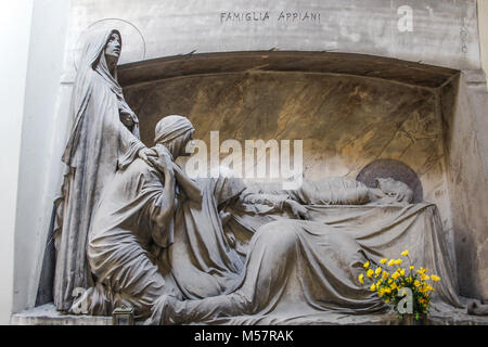 Gênes, Italie, le 26 mai 2014 - Tombeau de la famille Appiani, cimetière monumental de Gênes, Italie, célèbre pour la couverture de l'album de la bande anglaise Jo Banque D'Images