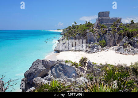 Ruines mayas, zone archéologique à Tulum, Riviera Maya, Quintana Roo, Mexique, Caraïbes Banque D'Images