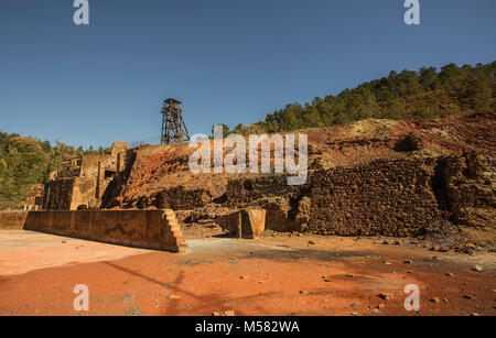 Complexe minier en ruines Banque D'Images