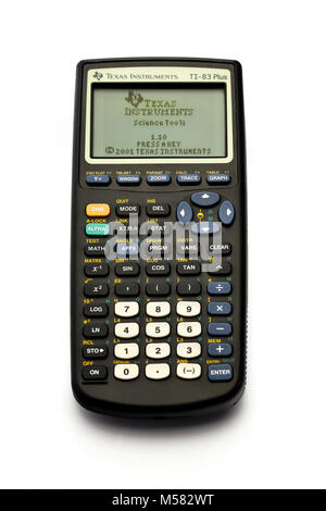 Détail Vue de face d'un Texas Instruments calculatrice graphique TI-83 Plus sur fond blanc. Banque D'Images